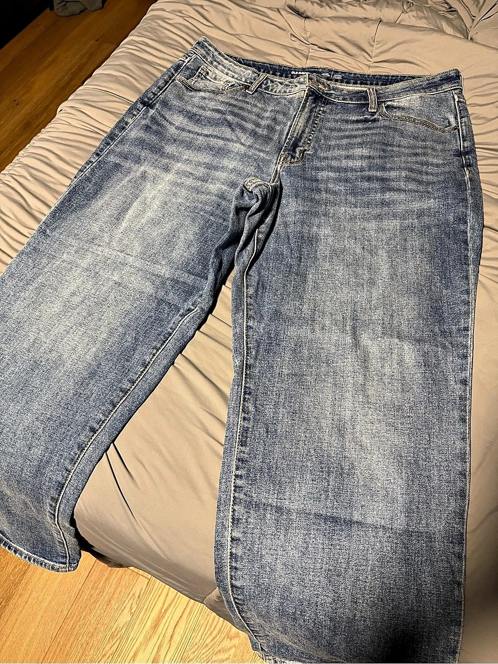 Old Navy High Rise Blue Jeans - Picture 1 of 5